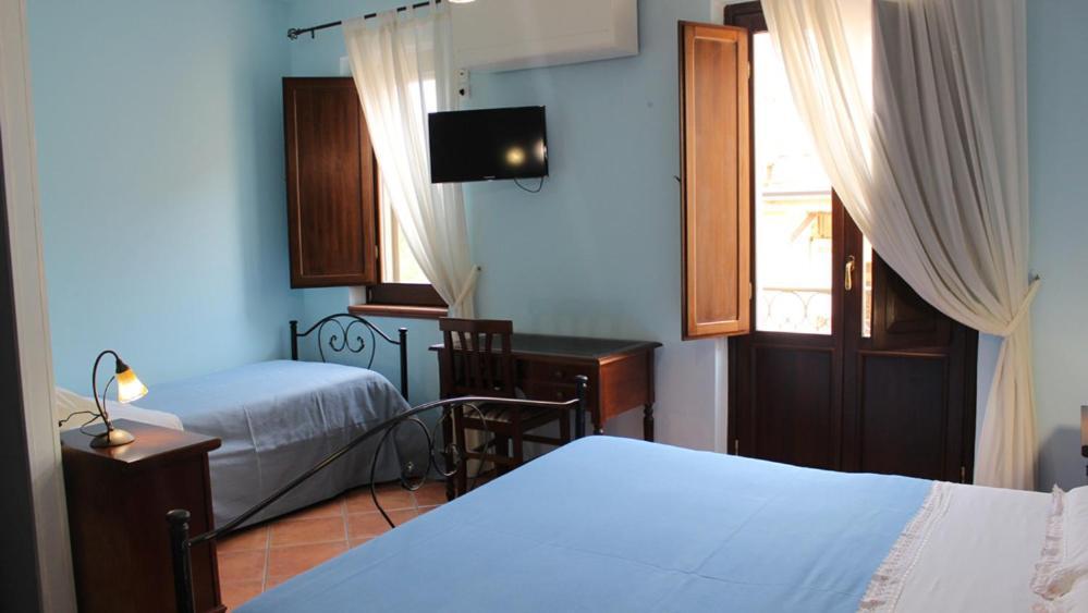 B&B Mela Roggiano Gravina ภายนอก รูปภาพ