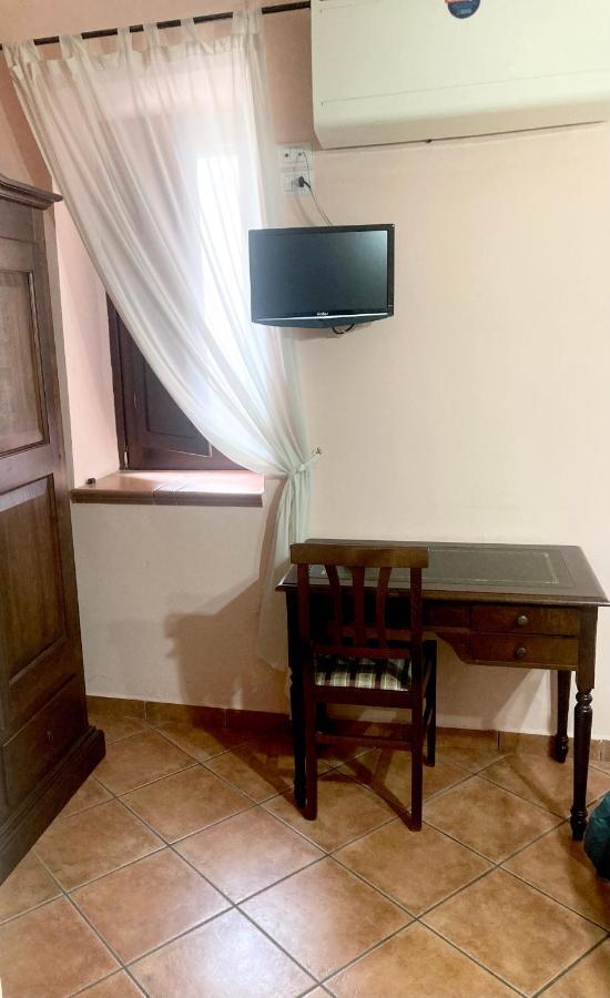 B&B Mela Roggiano Gravina ภายนอก รูปภาพ
